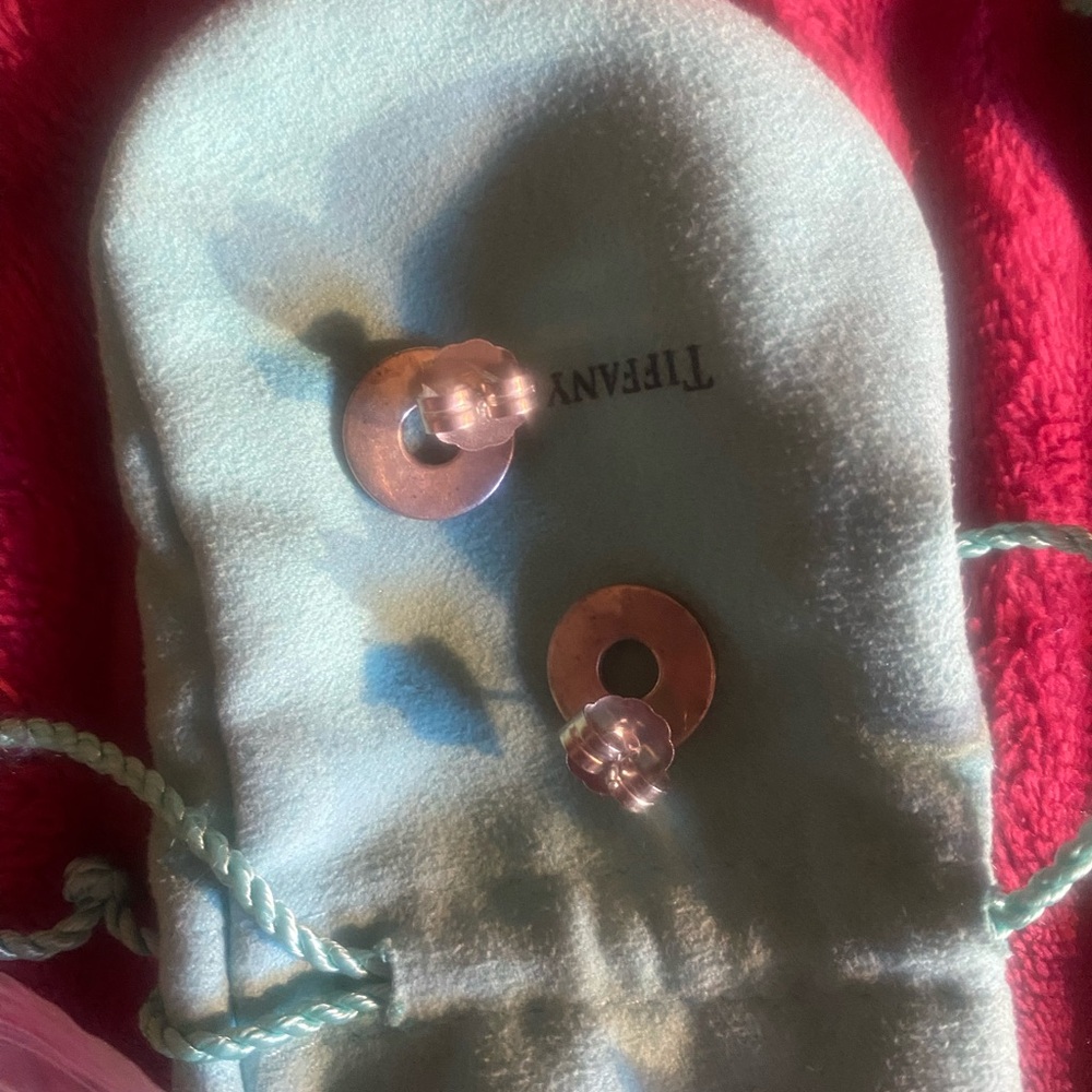 T&CO Silver Stud Earrings vintage 20 years or more - Picture 3 of 3